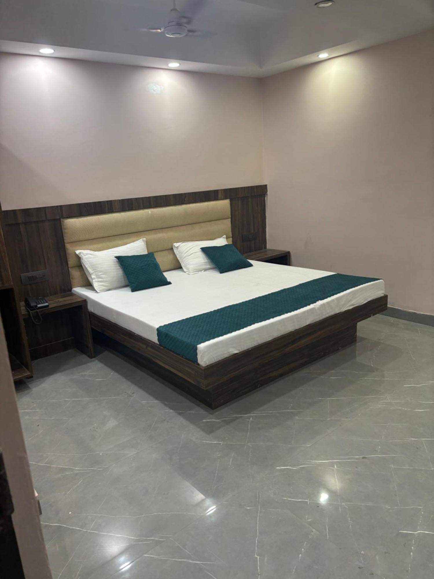 Swastik Palace New Delhi